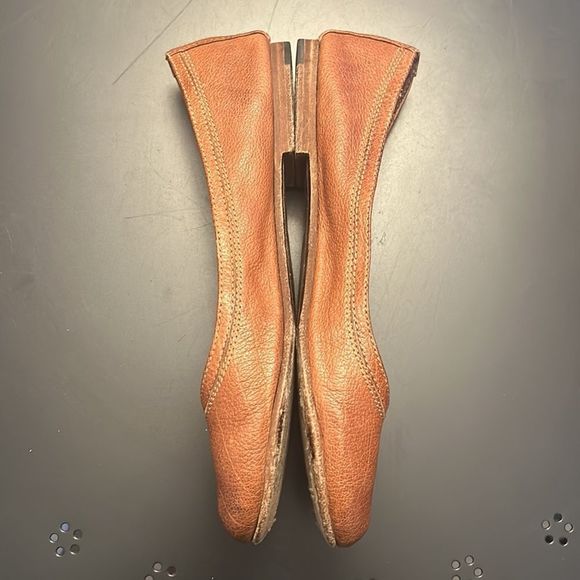 FRYE | CARSON BALLET in Cognac | 7.5 - Picture 7 of 12